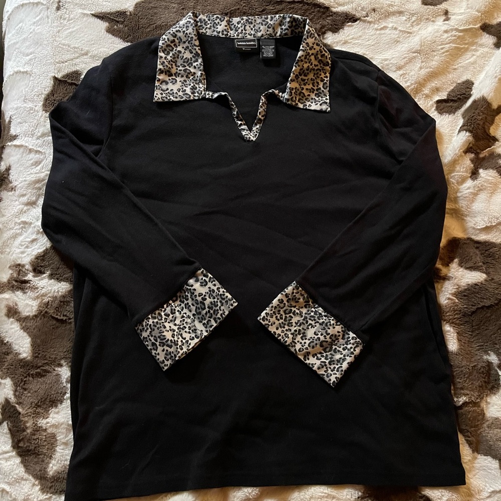 black sweater w/ leopard print collar and cuffs